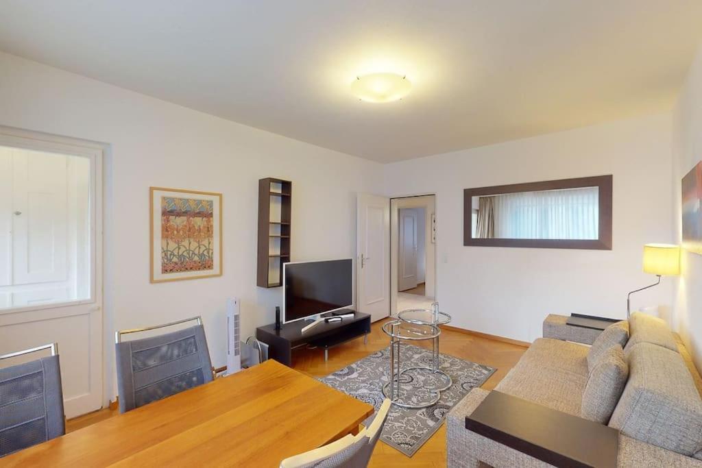 Executive 1 Bedroom Flat, City Center Zurych Zewnętrze zdjęcie